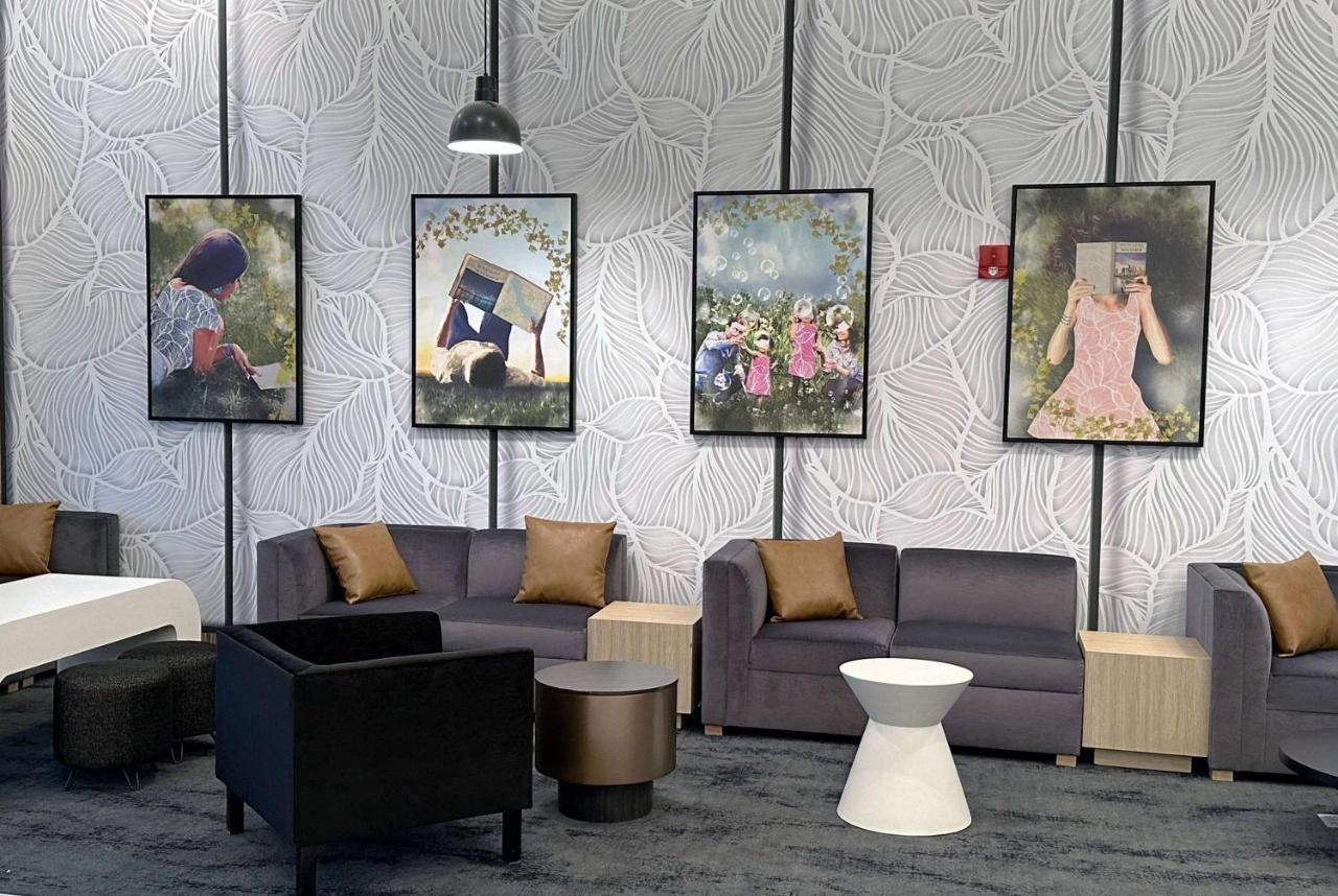 Отель La Quinta By Wyndham Chicago O'Hare Airport Розмонт Экстерьер фото