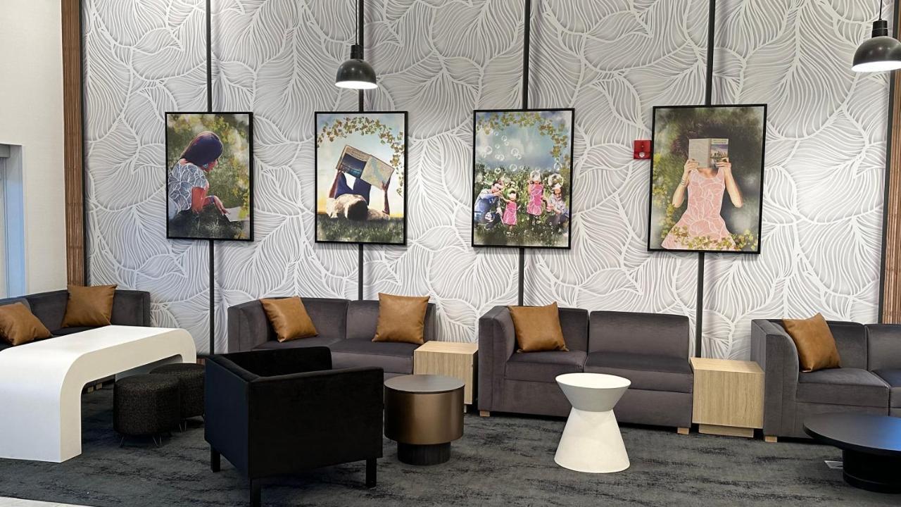 Отель La Quinta By Wyndham Chicago O'Hare Airport Розмонт Экстерьер фото